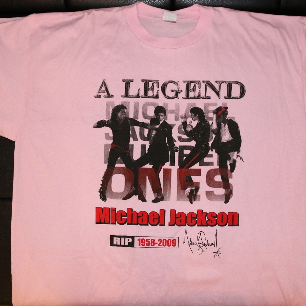 Michael Jackson King of Pop graphic shirt